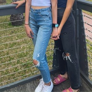 American Eagle mom jeans